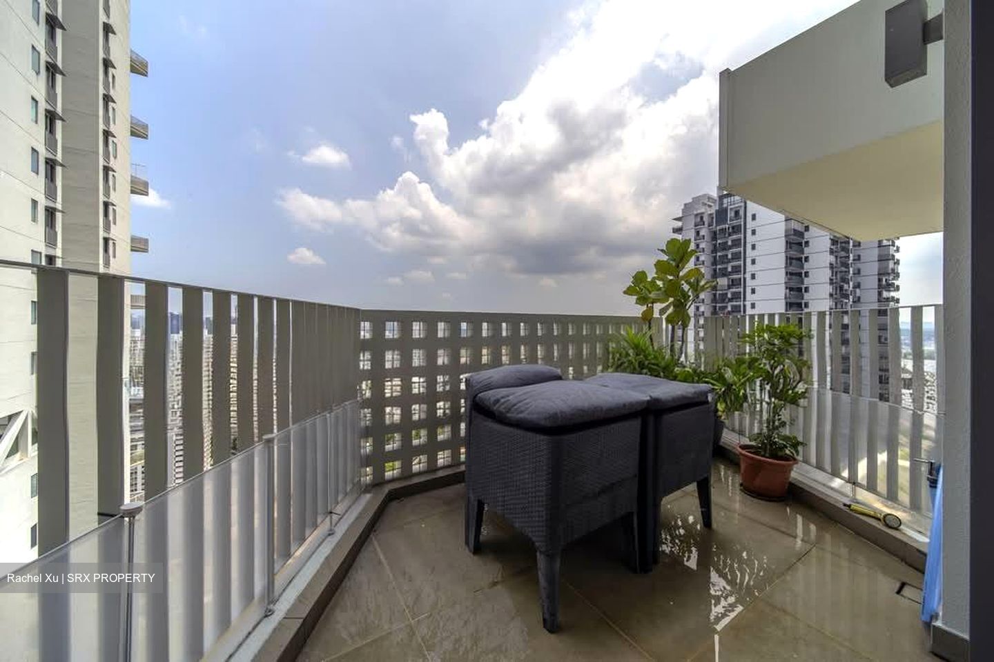 Sky Habitat (D20), Condominium #568250031